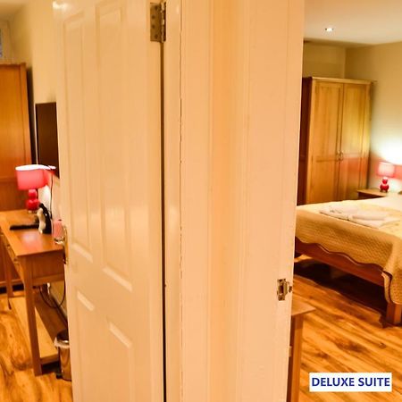Edinburgh City Suites Buitenkant foto