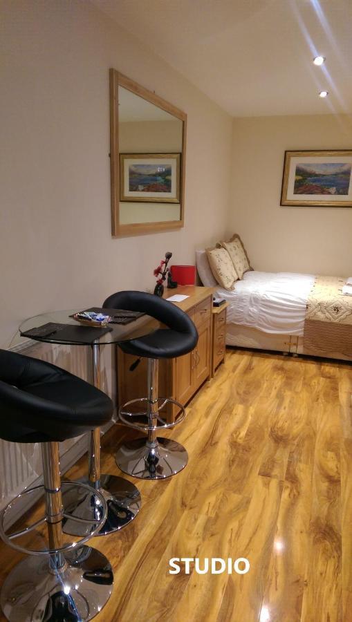 Edinburgh City Suites Buitenkant foto