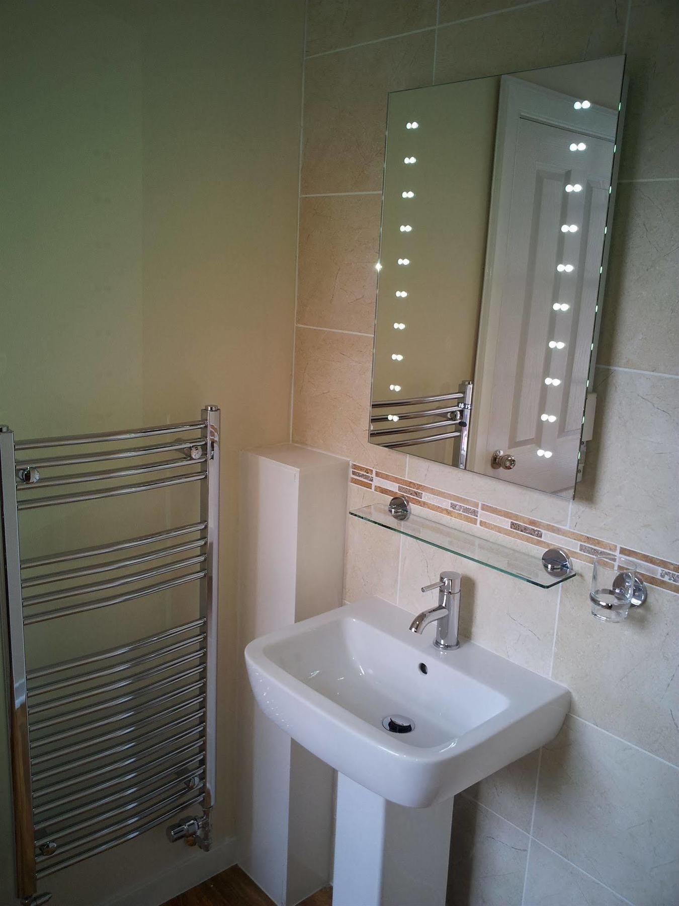 Edinburgh City Suites Buitenkant foto